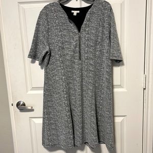 Worn once, winter dress half - zipper in the front